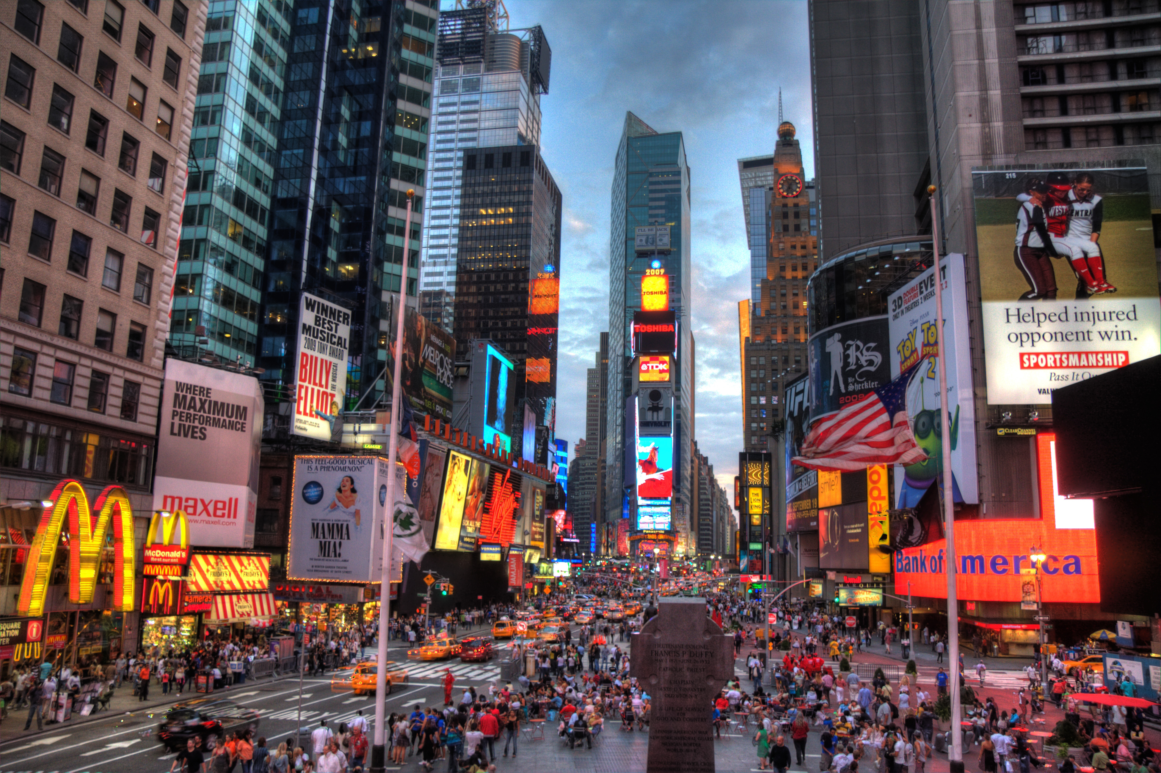 Ja përse duhet të vizitoni New York-un