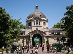 The Bronx Zoo is the largest and oldest zoo in New York City.