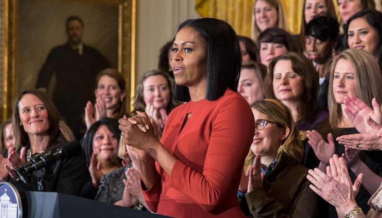 Michelle Obama dhe figura grash të njohura në një video për një qëllim