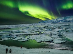 People at the Jokulsarlon Glacial Lagoon, Breidamerkurjokull Glacier, Vatnajokull Ice Cap, Iceland