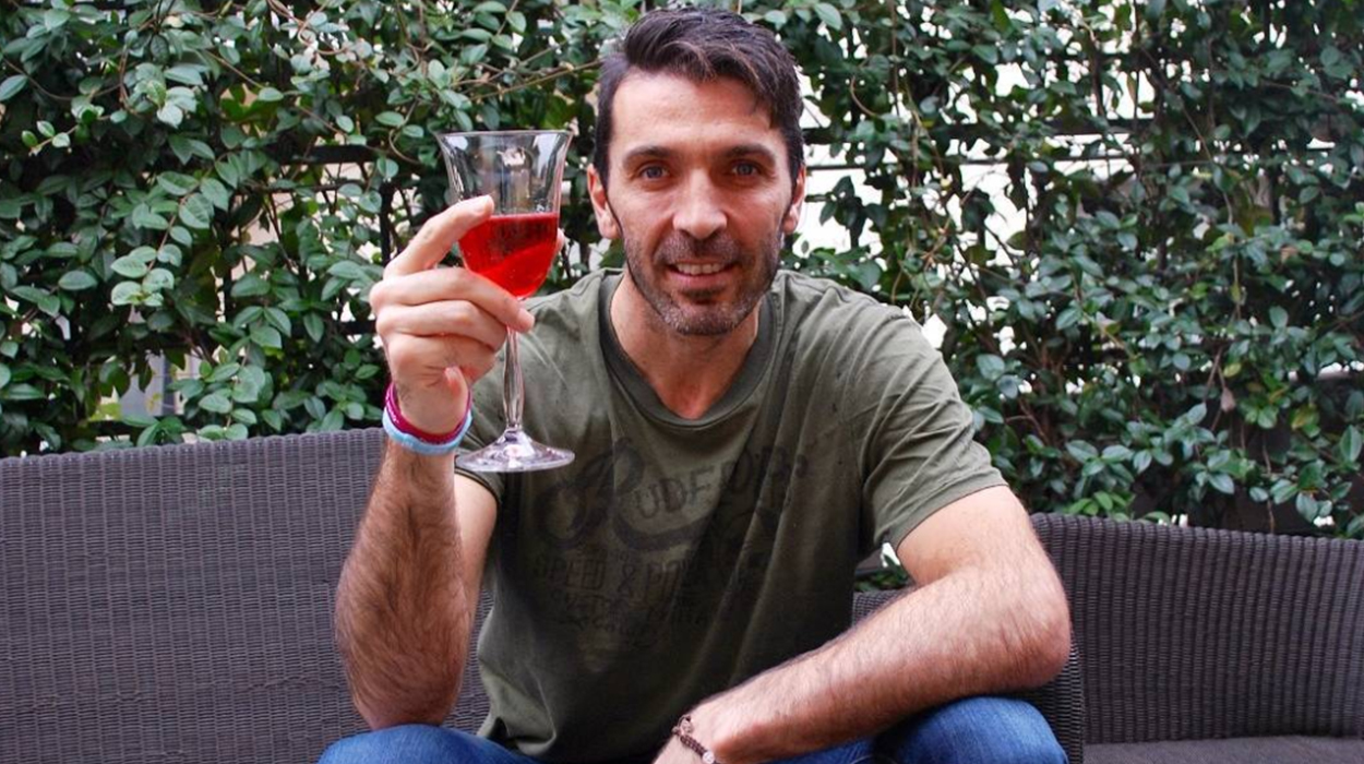 Buffon bëhet pjesë e programit të Arbana Osmanit “Dua të të bëj të lumtur”