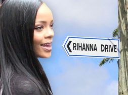 Rihanna (1)