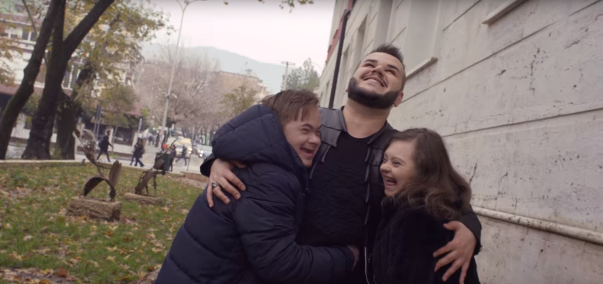 Aurela Gaçe i bashkohet Markelit në një mesazh të jashtzakonshëm