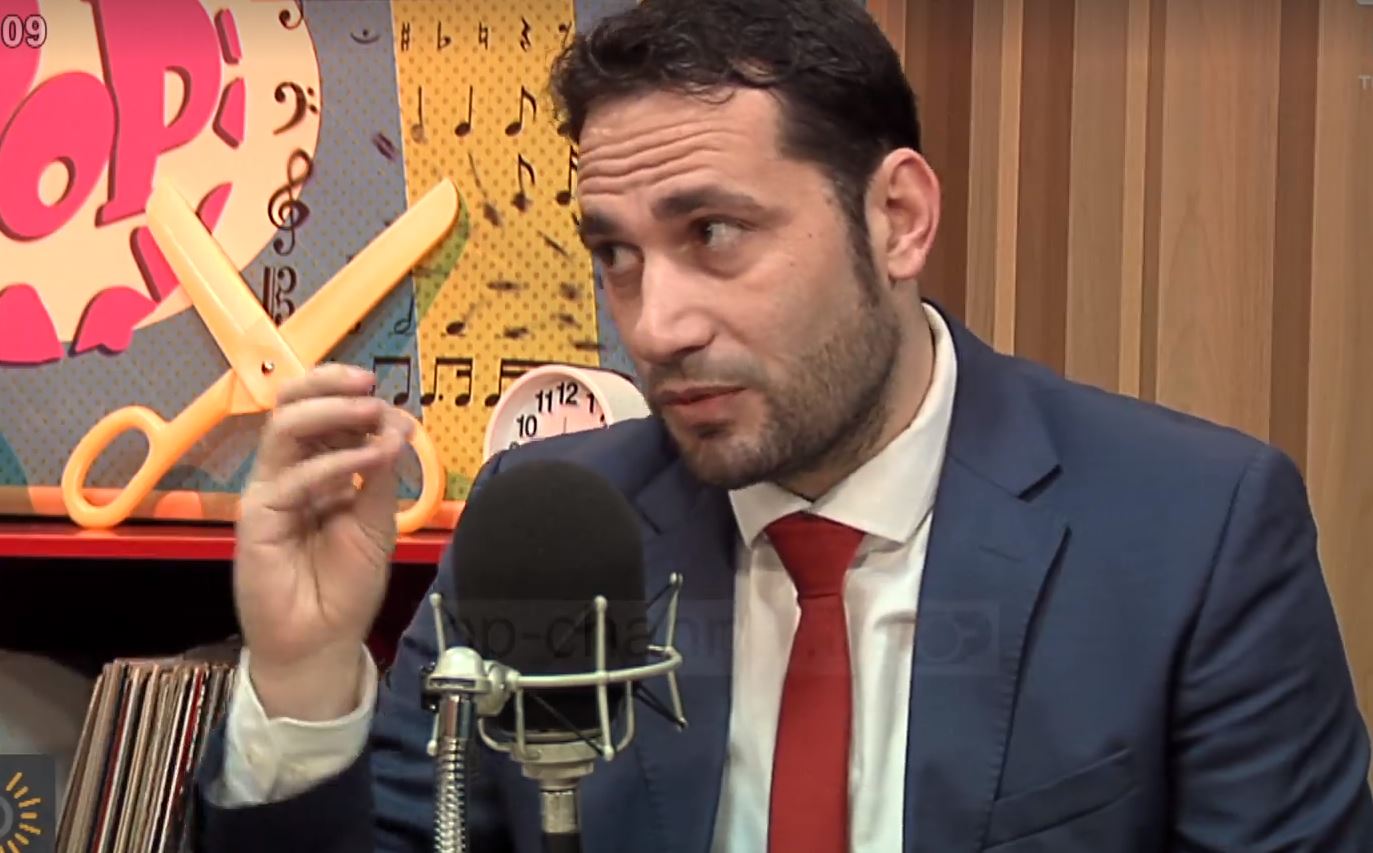 Elvis Naçi: “Në fenë islame, një imam homoseksual, nuk bën sens.”