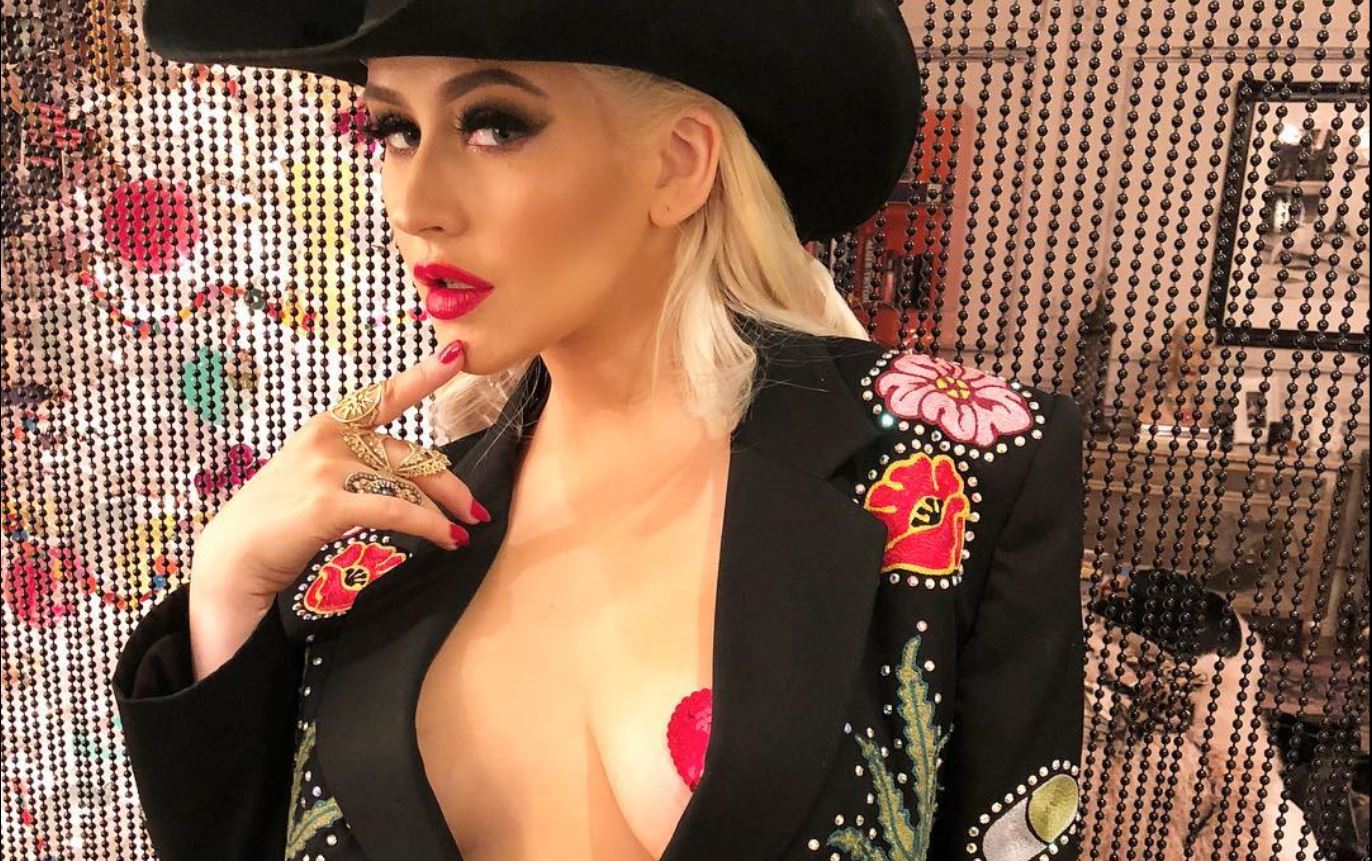 Christina Aguilera qeras fansat nudo nga vaska