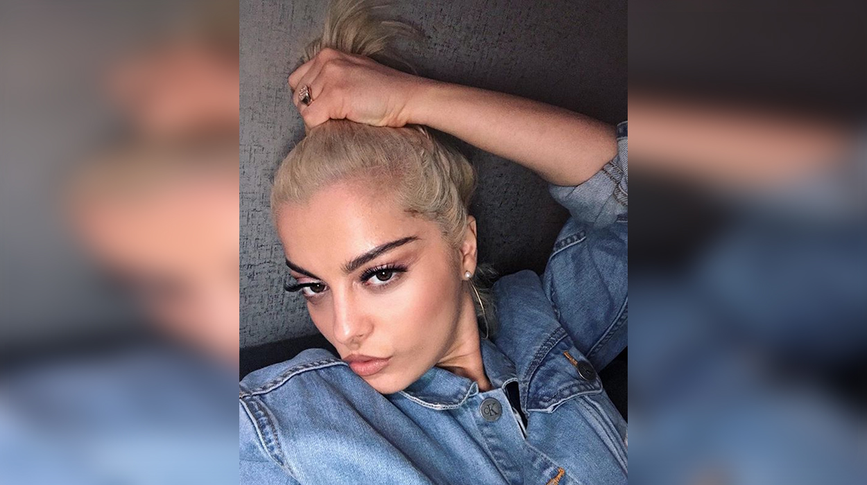Bebe Rexha u jep një këshillë meshkujve për Shën Valentin, por ka një kërkesë..