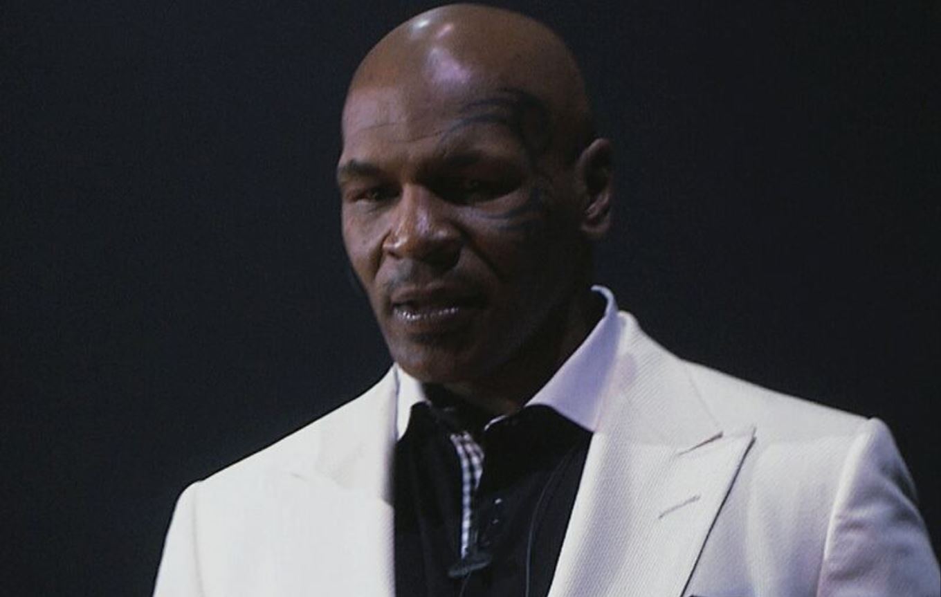 Legjendari Mike Tyson bën shiqiponjën