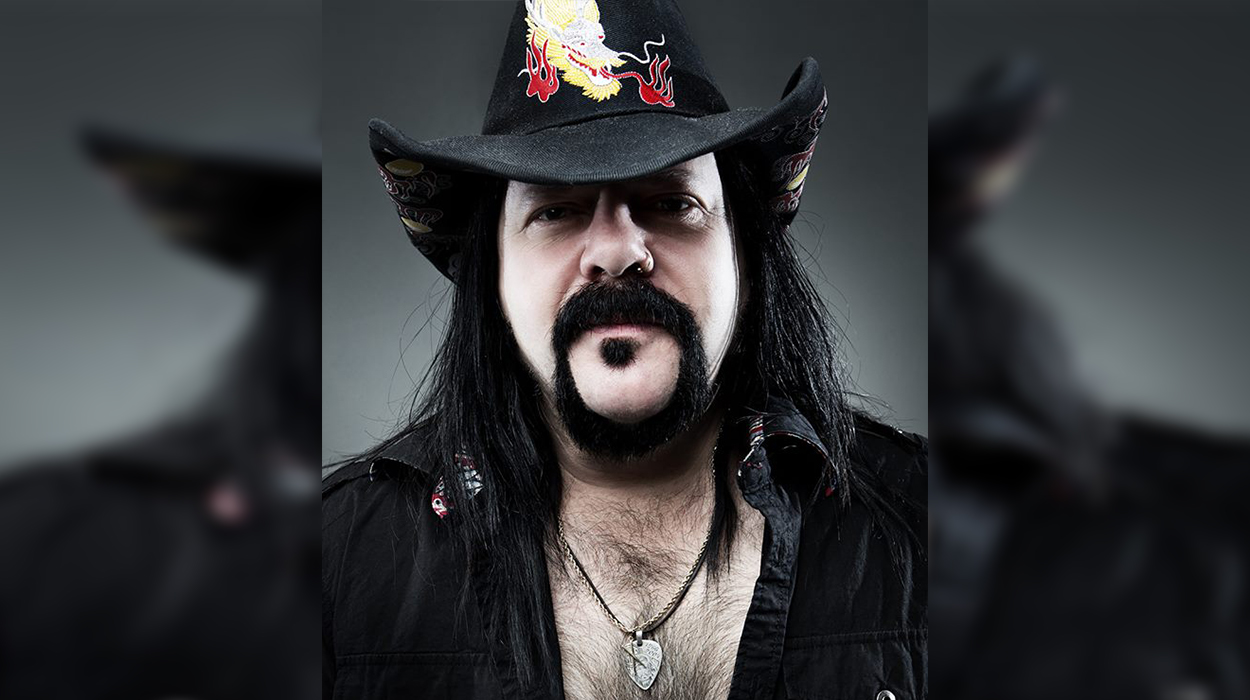 Ndahet nga jeta bateristi i Pantera, Vinnie Paul