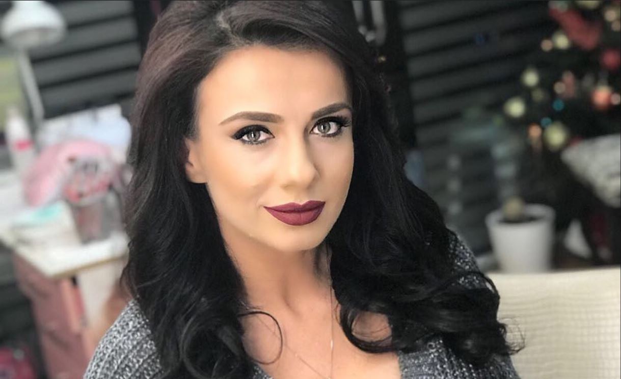 Si rrallë herë, Xhensila Pere publikon foto pa make up