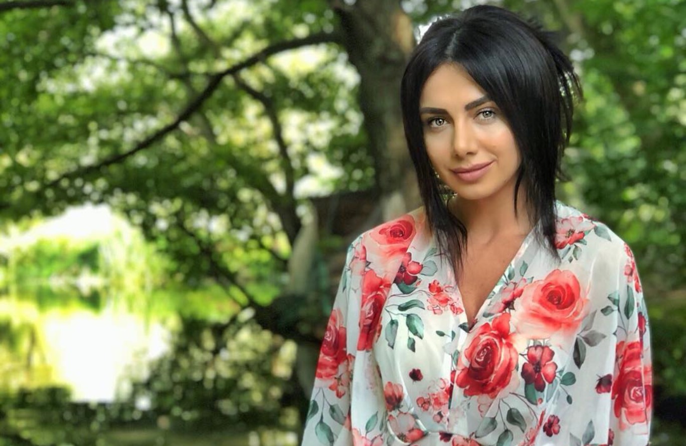 Më të bukur se kaq nuk e parë askund, Xhensila Pere bëhet nuse