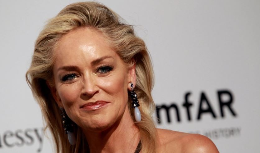 Dashuria nuk njeh moshë! Sharon Stone i ‘rrëmben’ zemrën reperit 25 vjeçar