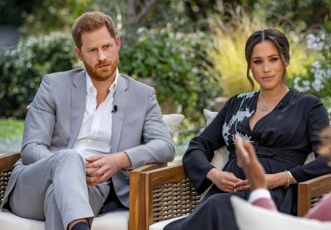 Unaza e Meghan Markle çmendi rrjetin, zbulohet kuptimi i veçantë