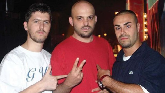 ‘West Side Family’, kujtojnë Dr. Florin me një dedikim prekës