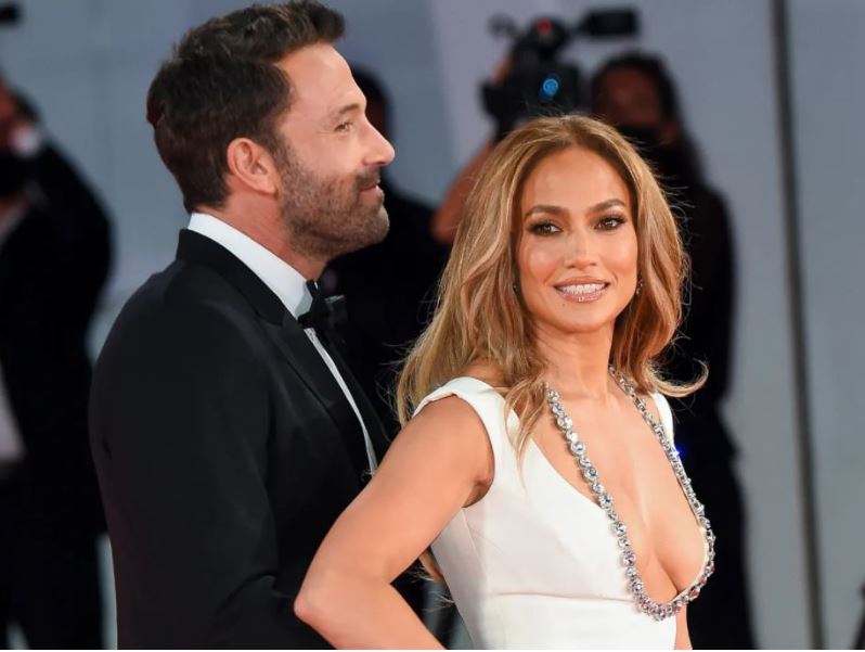 Dasma e vitit! Këto janë detajet e pazakonta nga ceremonia e JLo dhe Ben Affleck