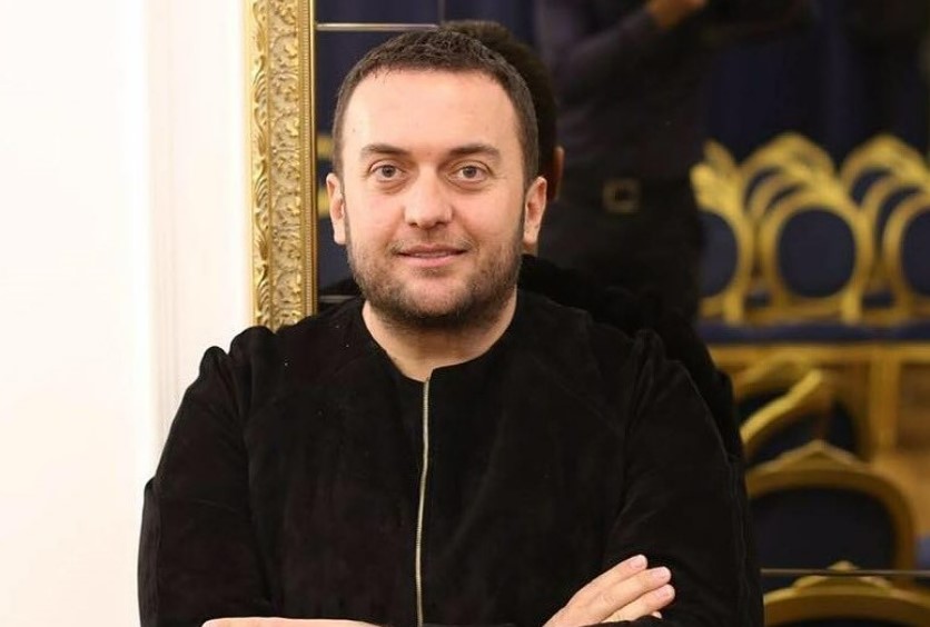 Borën apo Beatriksën, ja kë zgjedh Olti Curri në daljen e fundit
