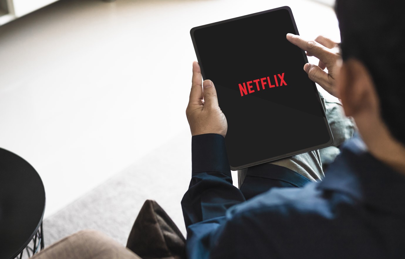 Netflix zbulon listën e serialeve dhe filmave më të shikuar të të gjitha kohërave