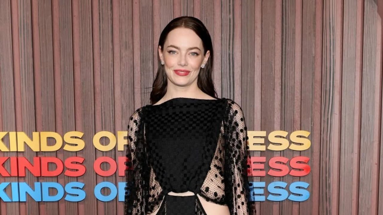 Emma Stone bën transformim drastik në pamjen e saj