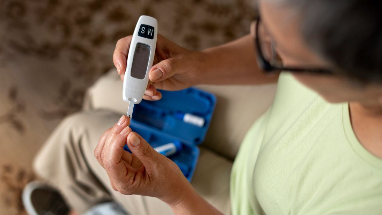 Yndyrë apo sheqer: Cili është në të vërtetë shkaku i diabetit të tipit 2?