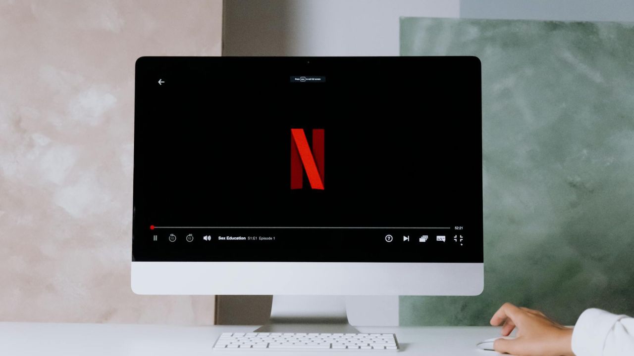 “A House of Dynamite” Filmi i ri numër 1 i Netflix acaroi fansat me fundin e tij