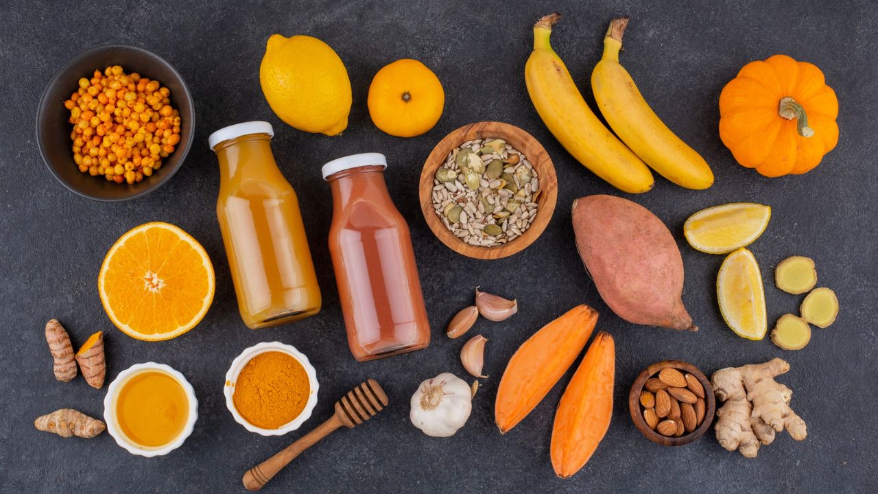 Ushqimet më të mira që forcojnë imunitetin gjatë dimrit për t’ju ndihmuar të qëndroni të shëndetshëm