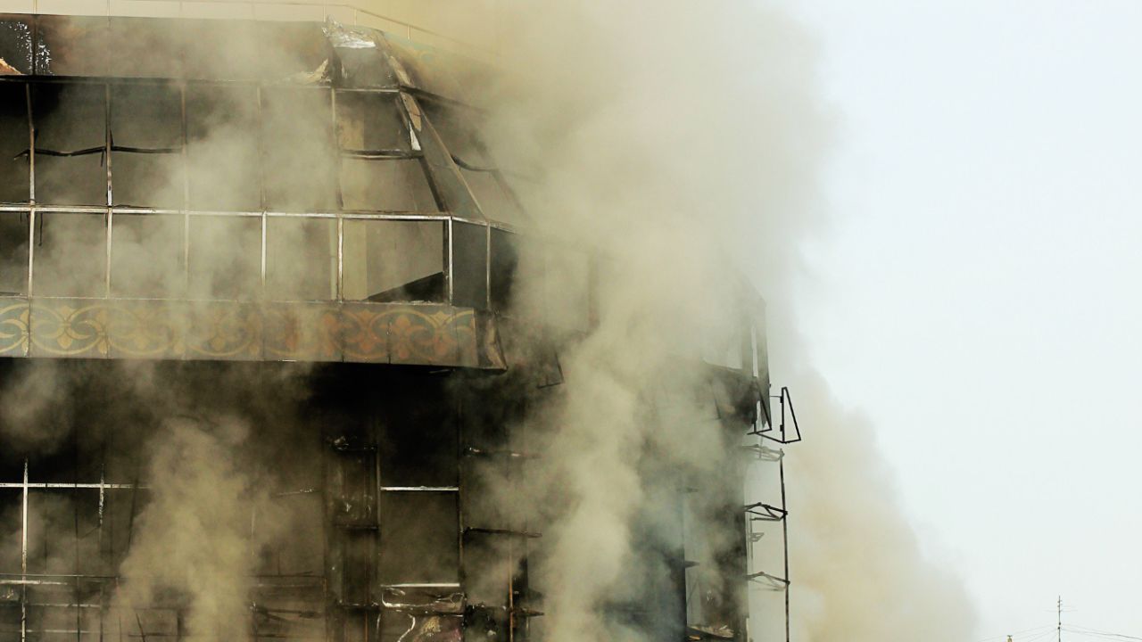 Të paktën 55 të vdekur dhe qindra të zhdukur në Hong Kong