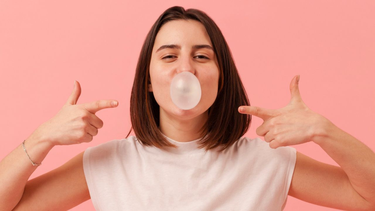 Përtypja e çamçakëzit ka një efekt misterioz në tru