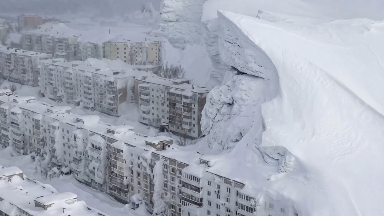 Moska regjistron reshjet më të dendura të borës në më shumë se 200 vjet, thonë meteorologët