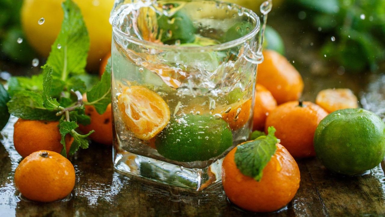 5 arsye pse duhet të zëvendësoni ujin e ftohtë me ujë të ngrohtë