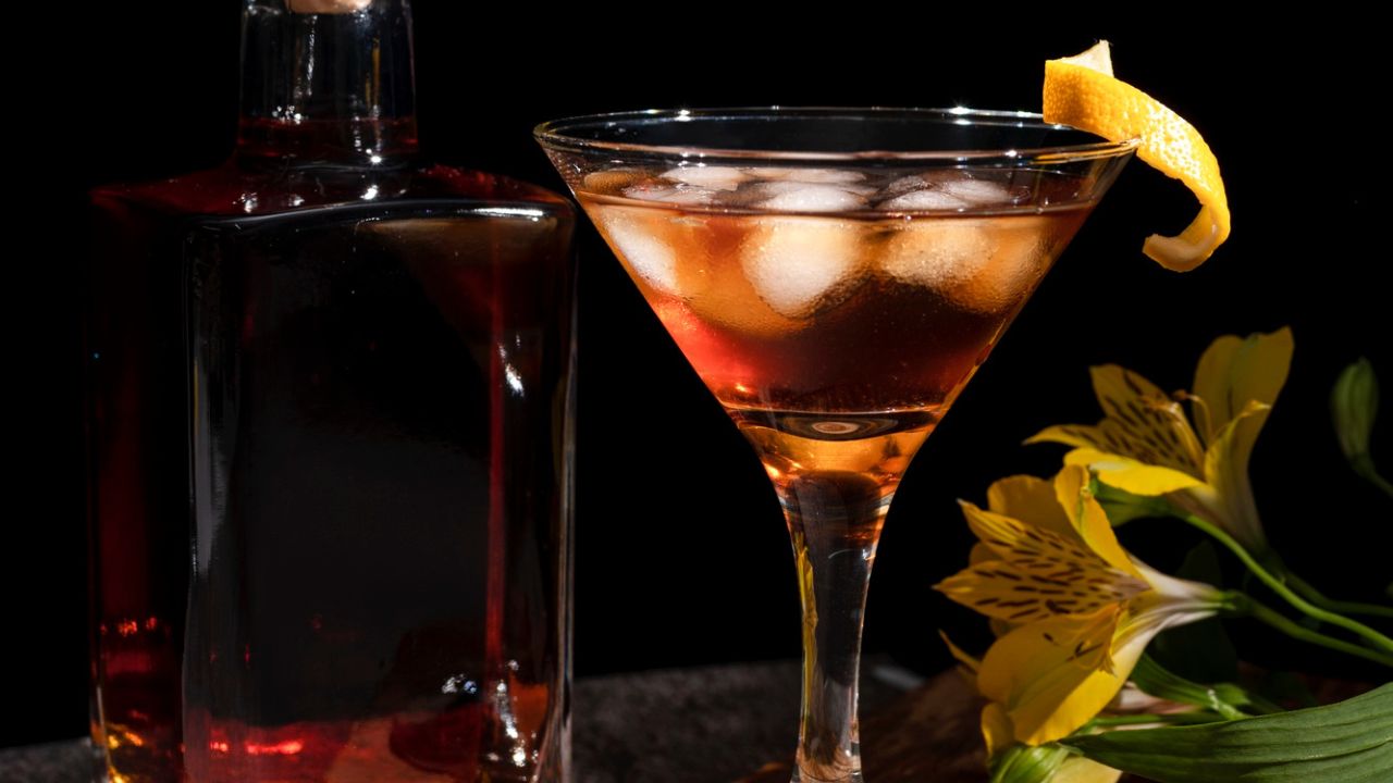 Arabia Saudite heq ndalimin e alkoolit për turistët