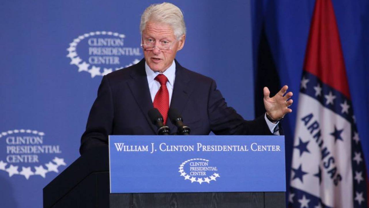 Bill Clinton kërkon seancë dëgjimore publike për dëshminë e Epstein