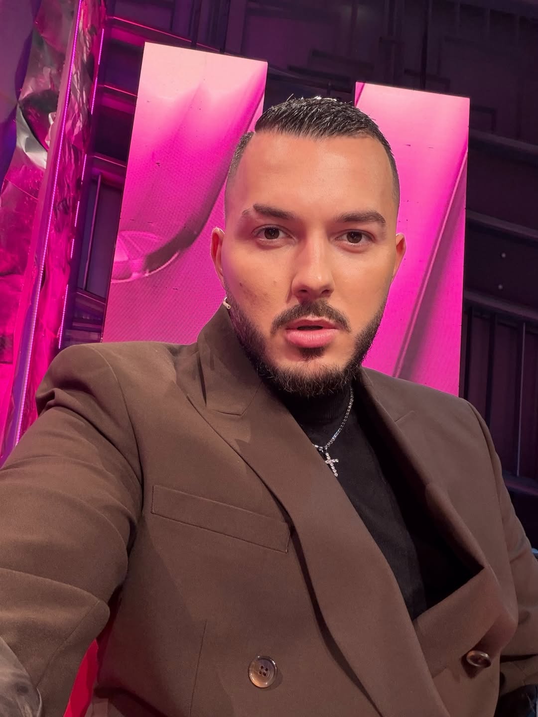 Ardit Çuni rrëfen tradhtinë që i ndryshoi jetën: “Ishte gjëja më e tmerrshme që kam përjetuar”