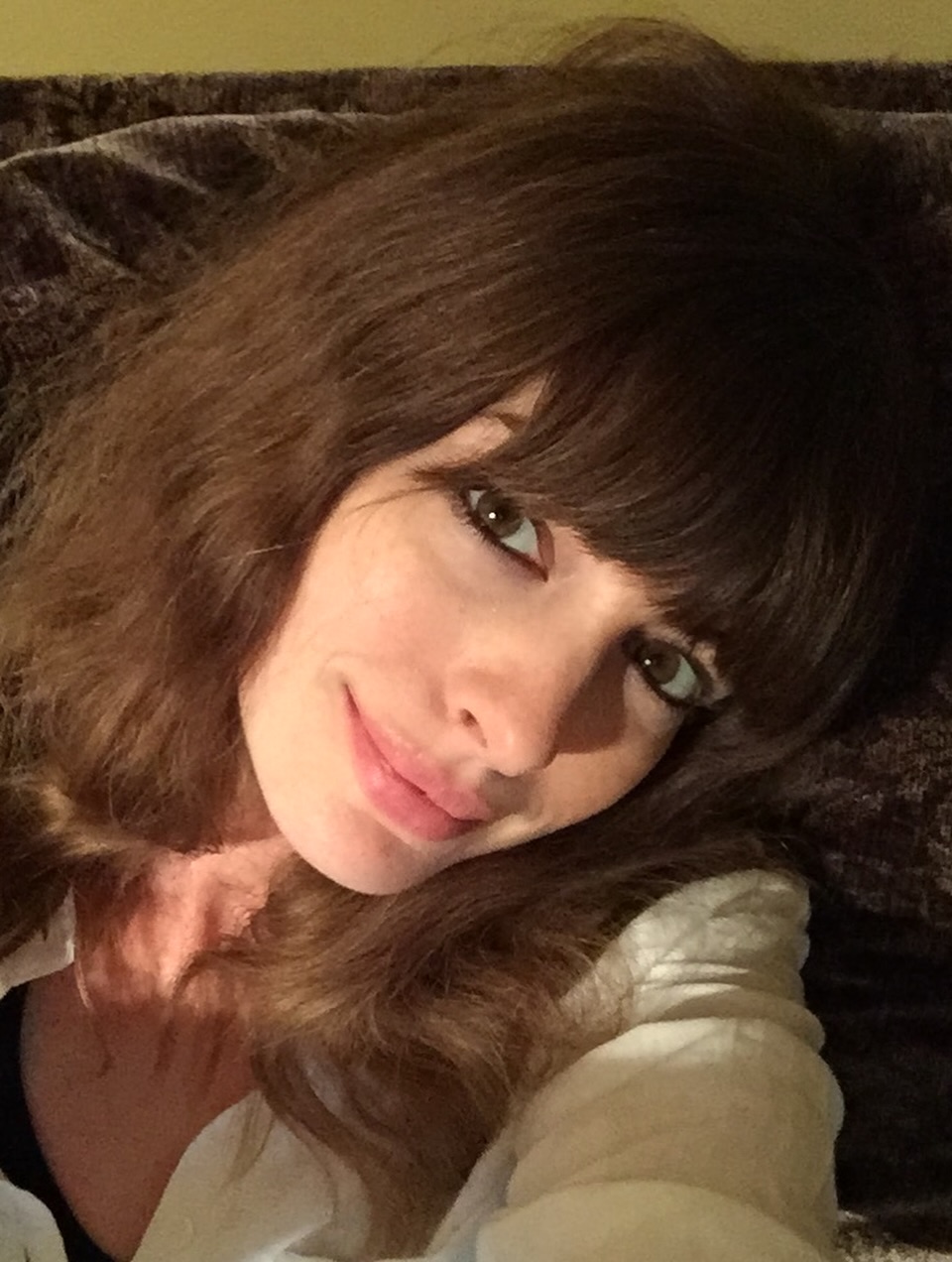 Anne Hathaway në pritje të fëmijës së tretë, ndan lajmin emocionues me fansat në Instagram